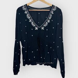 Abercrombie Peasant Blouse XL Black Floral Embroidered Cottagecore Romantic